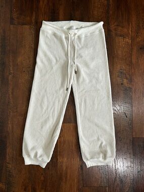 The Great - The Corduroy Lantern Pant in Washed White